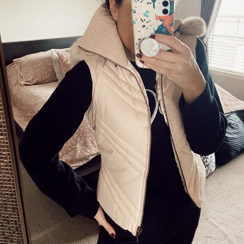 BEBE PUFFY VEST WITH FAUX FUR COLLAR